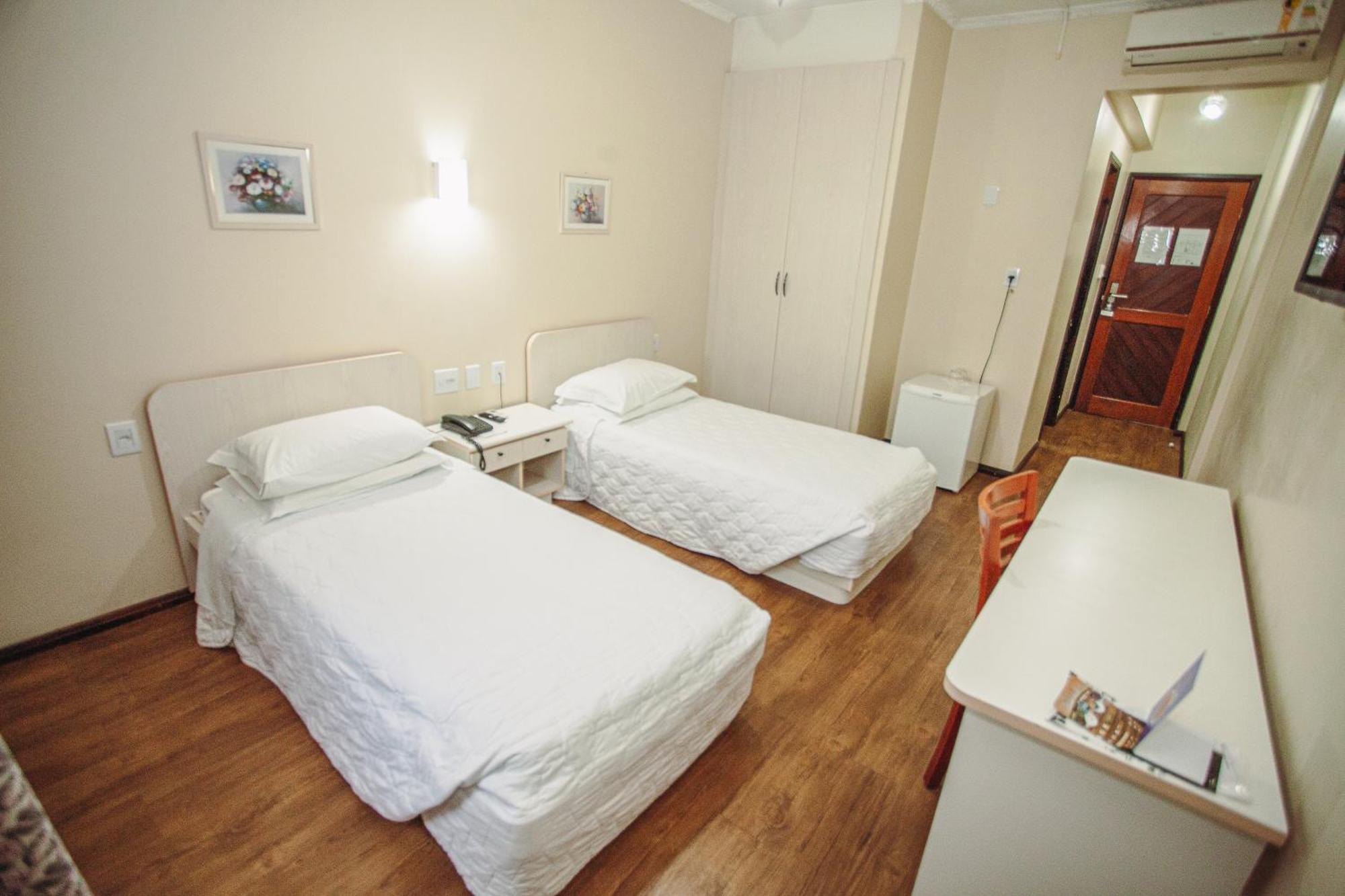 Hotel San Silvestre Tubarão Екстериор снимка