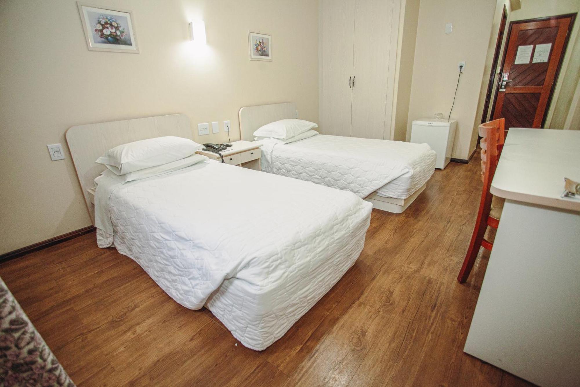 Hotel San Silvestre Tubarão Екстериор снимка