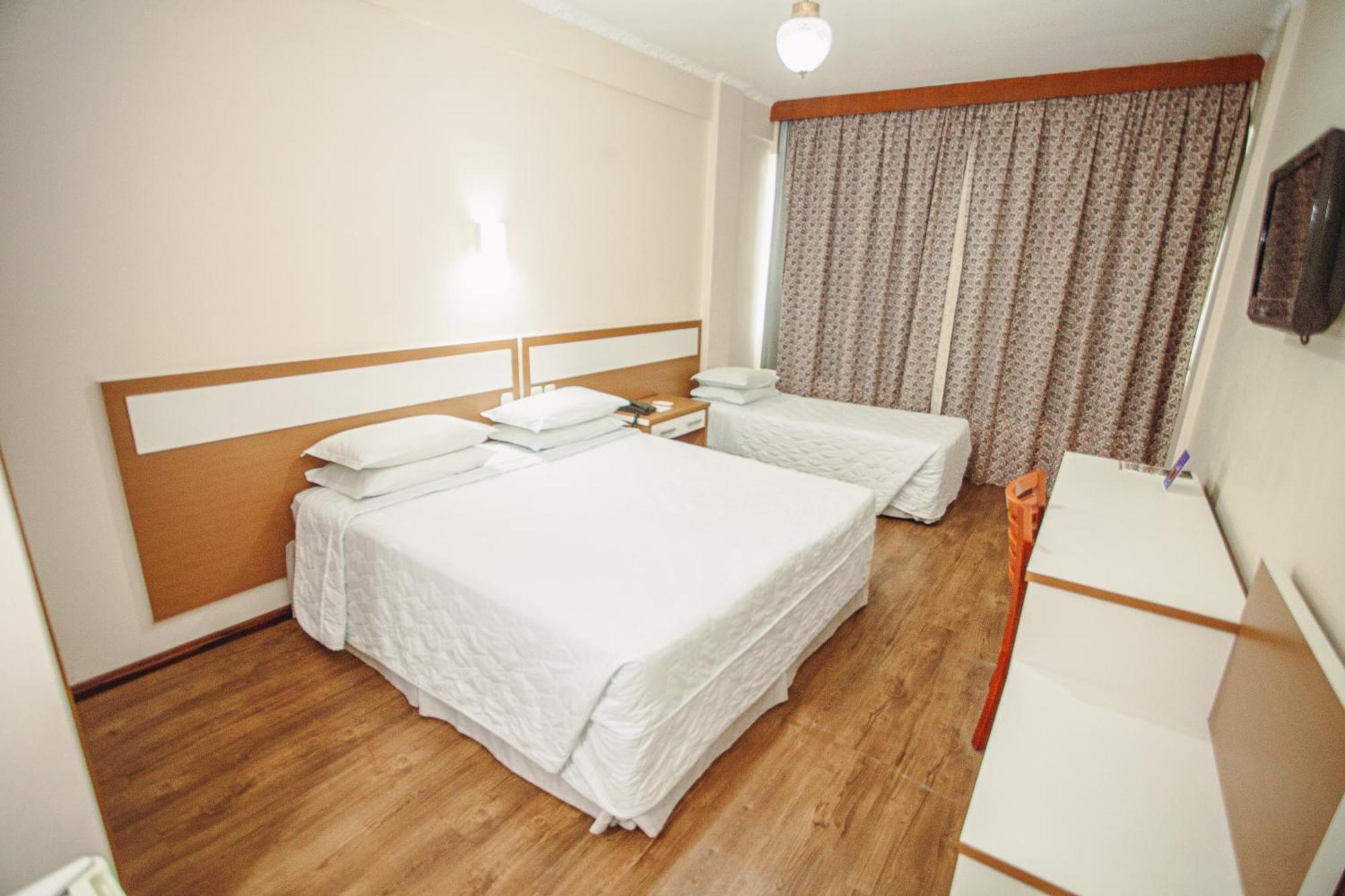 Hotel San Silvestre Tubarão Екстериор снимка