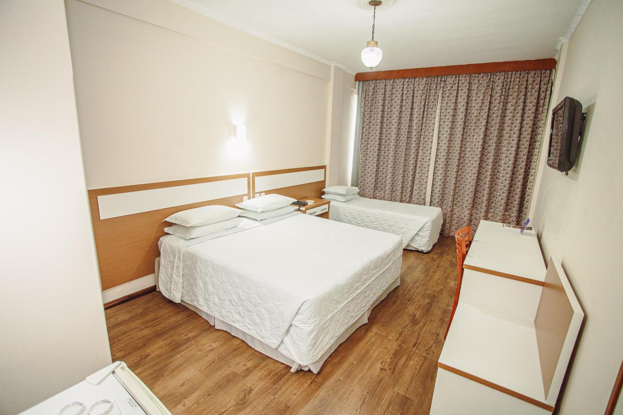 Hotel San Silvestre Tubarão Екстериор снимка