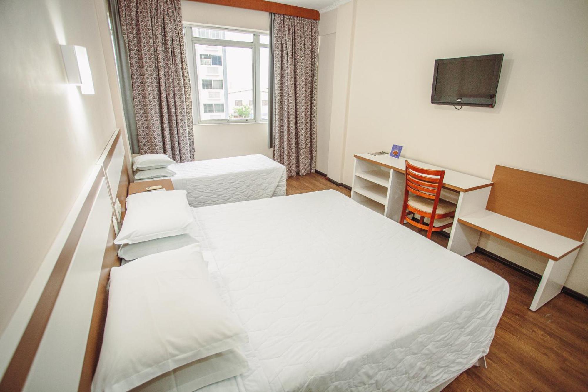 Hotel San Silvestre Tubarão Екстериор снимка